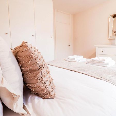 Gorgeous 2-Bedroom London Apartment 伦敦 外观 照片