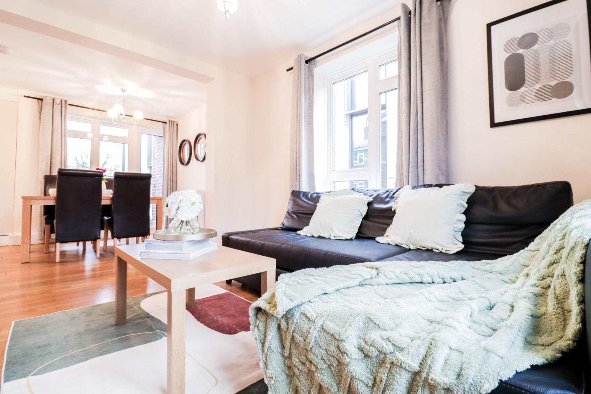 Gorgeous 2-Bedroom London Apartment 伦敦 外观 照片