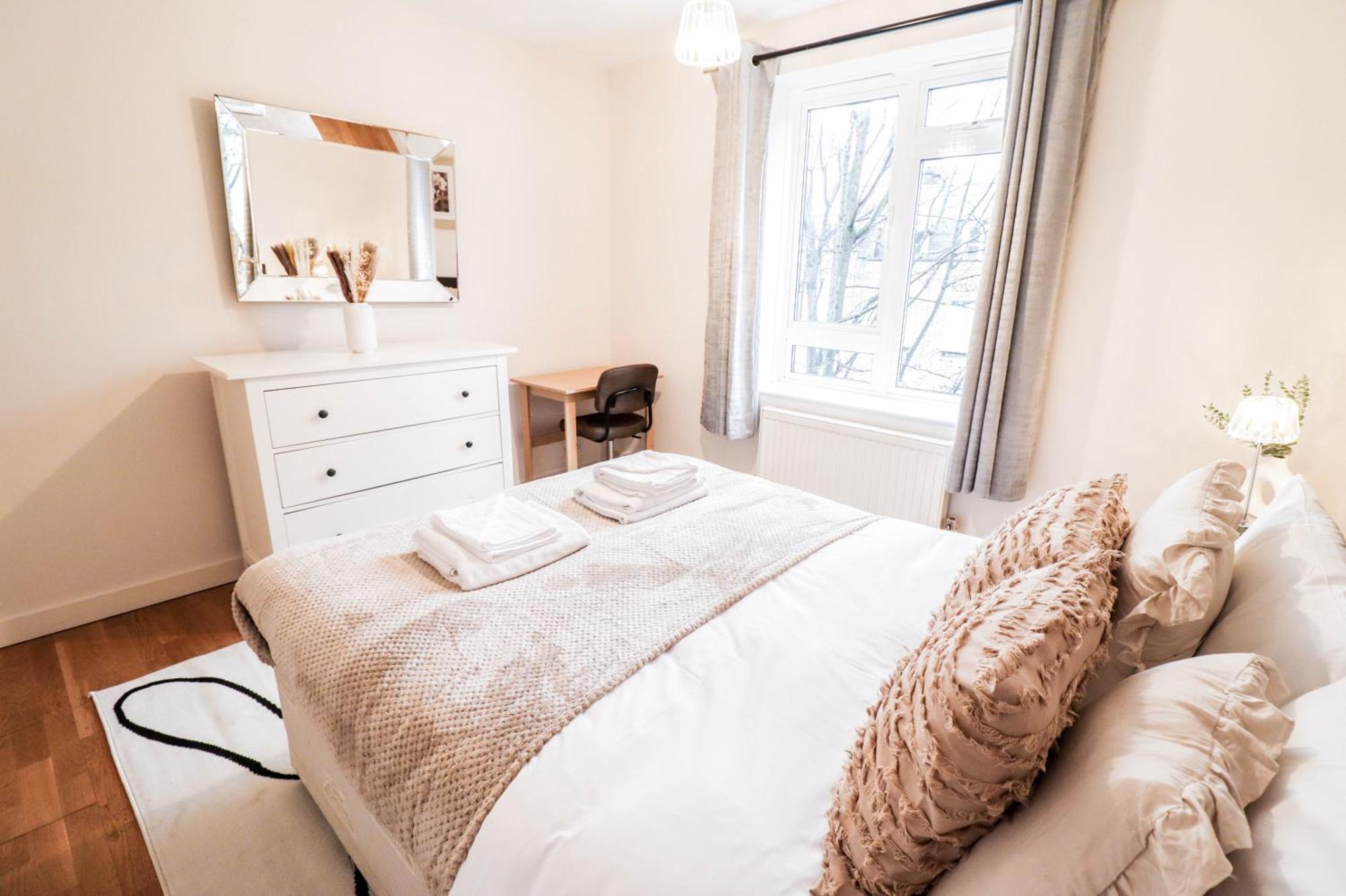 Gorgeous 2-Bedroom London Apartment 伦敦 外观 照片